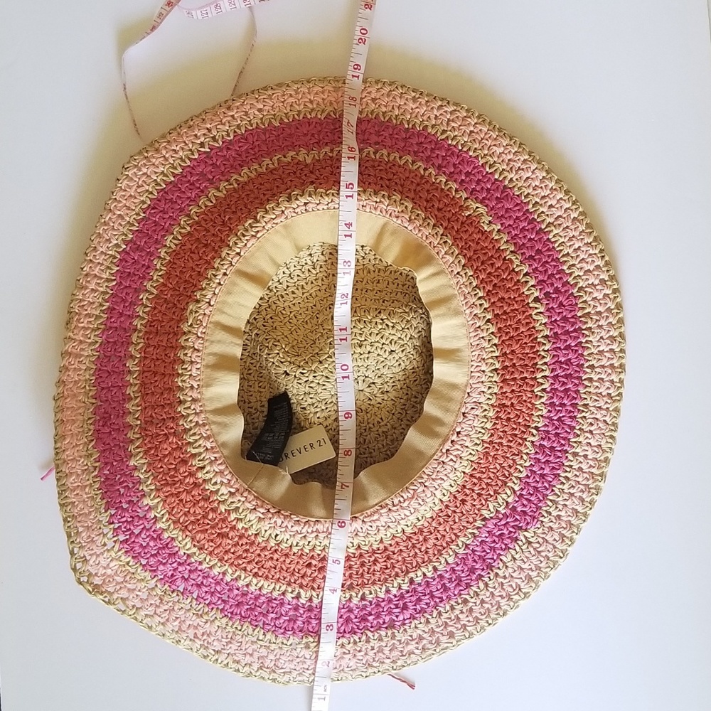 Floppy hat - Picture 8 of 8
